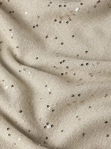 Brunello Cucinelli Women's Cashmere and Silk Diamond Yarn Scarf - Buff | Thumbnail 4 Brunello Cucinelli Women's Cashmere and Silk Diamond Yarn Scarf - Buff | Thumbnail 4