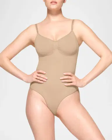 SKIMS Seamless Sculpt Brief Bodysuit | Thumbnail 2 SKIMS Seamless Sculpt Brief Bodysuit | Thumbnail 2