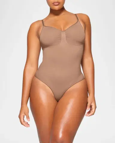 SKIMS Seamless Sculpt Brief Bodysuit | Thumbnail 2 SKIMS Seamless Sculpt Brief Bodysuit | Thumbnail 2