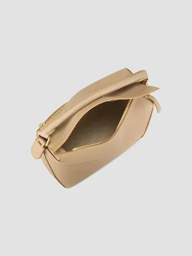 LOEWE Women's Puzzle Edge Grained Leather Bag - Sand | Thumbnail 4 LOEWE Women's Puzzle Edge Grained Leather Bag - Sand | Thumbnail 4