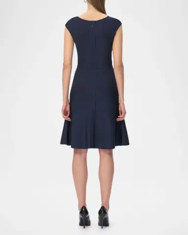 Hervé Léger The Beatrice Seamed Cap-Sleeve Dress | Thumbnail 3 Hervé Léger The Beatrice Seamed Cap-Sleeve Dress | Thumbnail 3