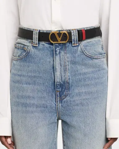 Valentino Garavani VLogo Signature Reversible Leather Belt, 30mm | Thumbnail 2 Valentino Garavani VLogo Signature Reversible Leather Belt, 30mm | Thumbnail 2
