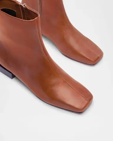 Bernardo Belfast Leather Ankle Booties | Thumbnail 4 Bernardo Belfast Leather Ankle Booties | Thumbnail 4