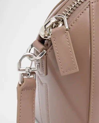 Givenchy Antigona Mini Top-Handle Bag in Box Leather | Thumbnail 5 Givenchy Antigona Mini Top-Handle Bag in Box Leather | Thumbnail 5