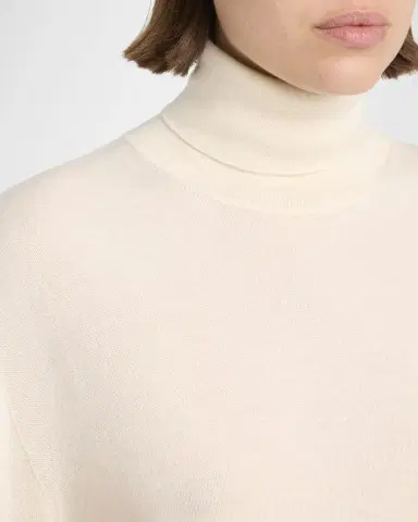 The Row Lizzy Cashmere Turtleneck Sweater | Thumbnail 5 The Row Lizzy Cashmere Turtleneck Sweater | Thumbnail 5