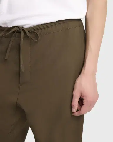The Row Men's Ari Wool Wide-Leg Drawstring Pants | Thumbnail 5 The Row Men's Ari Wool Wide-Leg Drawstring Pants | Thumbnail 5
