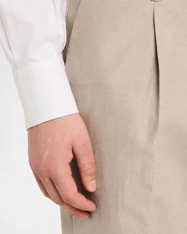 Brunello Cucinelli Men's Cotton and Linen Leisure-Fit Pleated Trousers | Thumbnail 5 Brunello Cucinelli Men's Cotton and Linen Leisure-Fit Pleated Trousers | Thumbnail 5
