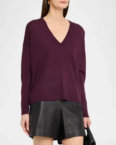 Co V-Neck Loose-Fit Cashmere Sweater | Thumbnail 4 Co V-Neck Loose-Fit Cashmere Sweater | Thumbnail 4