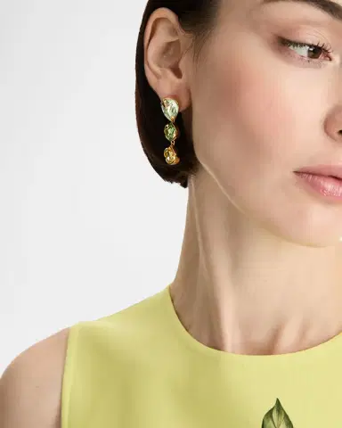 Oscar de la Renta Pear Rhinestone Drop Earrings | Thumbnail 4 Oscar de la Renta Pear Rhinestone Drop Earrings | Thumbnail 4