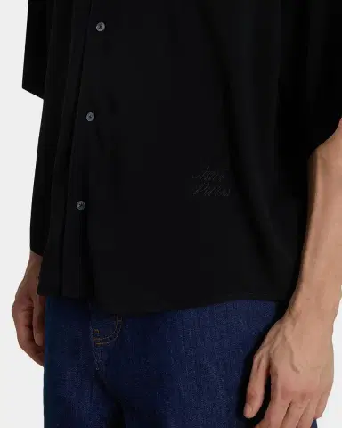 Ami Paris Men 's Embroidered Boxy-Fit Viscose Short-Sleeve Shirt | Thumbnail 5 Ami Paris Men 's Embroidered Boxy-Fit Viscose Short-Sleeve Shirt | Thumbnail 5
