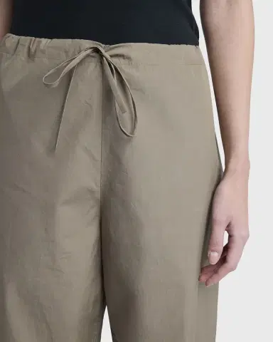 The Row Delano Straight-Leg Cotton Poplin Pants | Thumbnail 5 The Row Delano Straight-Leg Cotton Poplin Pants | Thumbnail 5