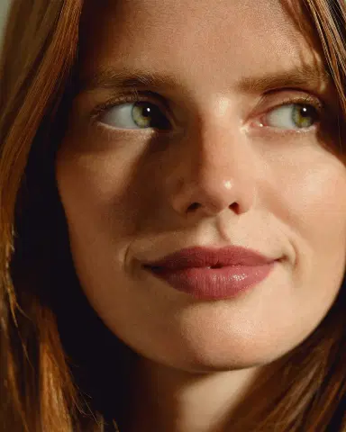 Sisley-Paris Phyto-Rouge Shine Lipstick | Thumbnail 2 Sisley-Paris Phyto-Rouge Shine Lipstick | Thumbnail 2