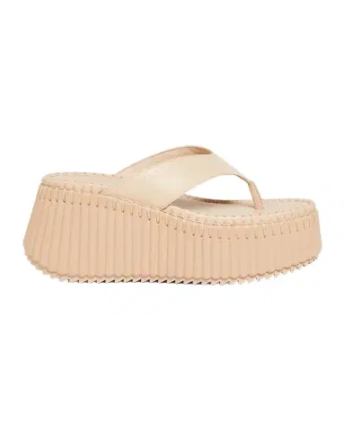 Chloé Nama Platform Leather Thong Sandals | Thumbnail 1 Chloé Nama Platform Leather Thong Sandals | Thumbnail 1