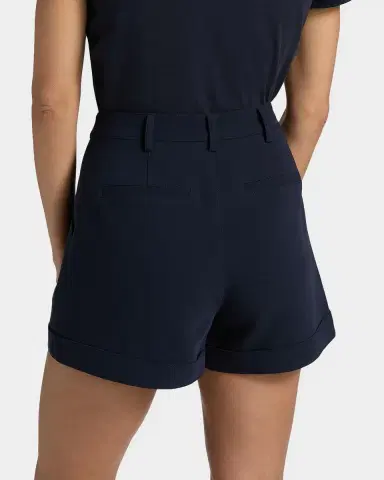 Cinq à Sept Mindy Tailored Shorts | Thumbnail 3 Cinq à Sept Mindy Tailored Shorts | Thumbnail 3