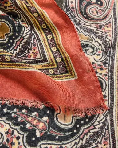 Etro Orfeo Animal-Print Scarf | Thumbnail 4 Etro Orfeo Animal-Print Scarf | Thumbnail 4