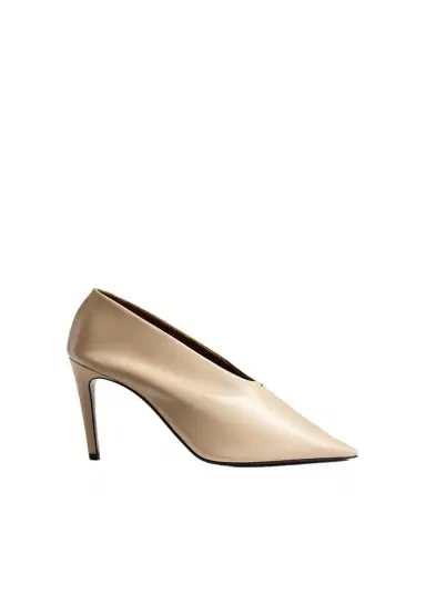 Khaite Miriam Pump In Nude Glazed Leather | Thumbnail 1 Khaite Miriam Pump In Nude Glazed Leather | Thumbnail 1