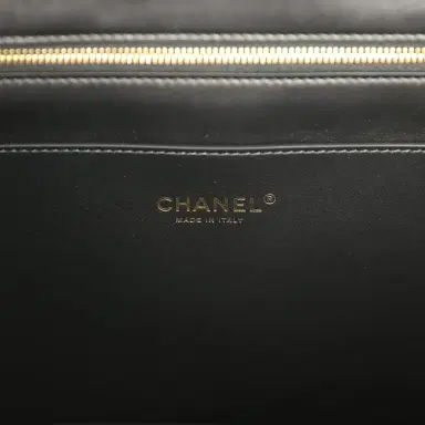 Chanel Chanel Coco Beach CC Shopping Tote Black Raffia and Calfskin Gold Hardware | Thumbnail 7 Chanel Chanel Coco Beach CC Shopping Tote Black Raffia and Calfskin Gold Hardware | Thumbnail 7