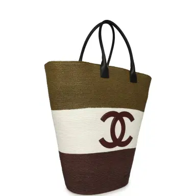 Chanel Chanel Coco Beach Maxi Shopping Bag Khaki, White, Brown Raffia and Black Calfskin | Thumbnail 2 Chanel Chanel Coco Beach Maxi Shopping Bag Khaki, White, Brown Raffia and Black Calfskin | Thumbnail 2