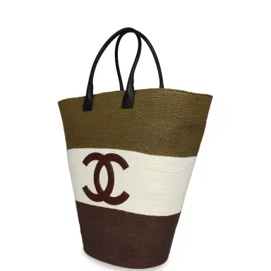 Chanel Chanel Coco Beach Maxi Shopping Bag Khaki, White, Brown Raffia and Black Calfskin | Thumbnail 5 Chanel Chanel Coco Beach Maxi Shopping Bag Khaki, White, Brown Raffia and Black Calfskin | Thumbnail 5