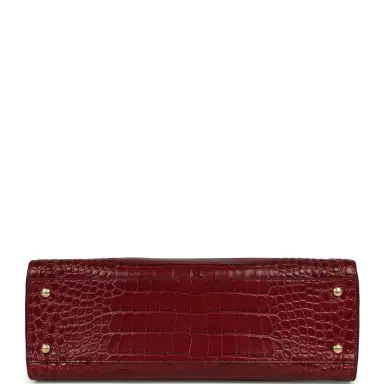 Chanel Chanel Small Cerf Shopping Bag Burgundy Croc Embossed Calfskin Gold Hardware | Thumbnail 6 Chanel Chanel Small Cerf Shopping Bag Burgundy Croc Embossed Calfskin Gold Hardware | Thumbnail 6