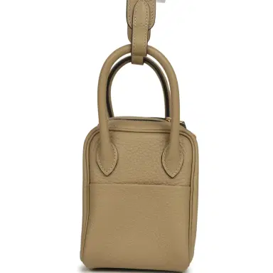 HERMÈS Hermes Mini Lindy II Trench Verso Clemence Gold Hardware | Thumbnail 3 HERMÈS Hermes Mini Lindy II Trench Verso Clemence Gold Hardware | Thumbnail 3
