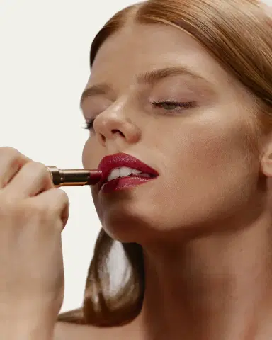Sisley-Paris Phyto-Rouge Shine Lipstick | Thumbnail 4 Sisley-Paris Phyto-Rouge Shine Lipstick | Thumbnail 4