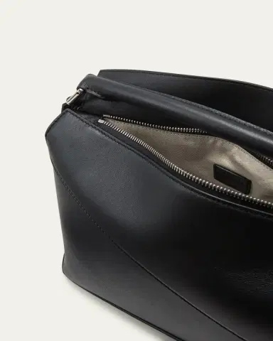 LOEWE Puzzle Edge Medium Top-Handle Bag in Grained Leather | Thumbnail 4 LOEWE Puzzle Edge Medium Top-Handle Bag in Grained Leather | Thumbnail 4
