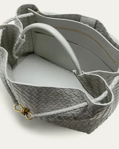 Bottega Veneta Andiamo Large Leather Tote Bag | Thumbnail 4 Bottega Veneta Andiamo Large Leather Tote Bag | Thumbnail 4