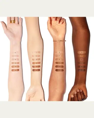 Dior Forever Glow Star Filter Multi-Use Highlighter, Complexion Enhancing Fluid | Thumbnail 4 Dior Forever Glow Star Filter Multi-Use Highlighter, Complexion Enhancing Fluid | Thumbnail 4