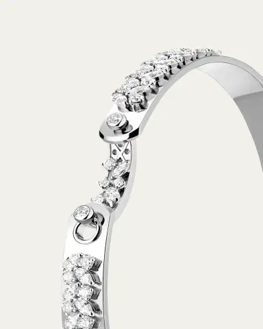 NOUVEL HERITAGE 18K Soiree Mood Bangle | Thumbnail 4 NOUVEL HERITAGE 18K Soiree Mood Bangle | Thumbnail 4