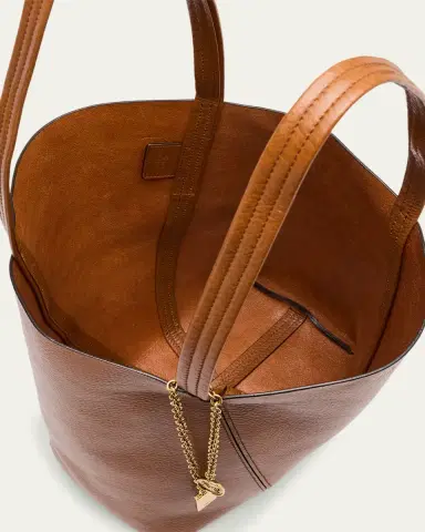 Chloé Spin Medium Tote Bag in Leather | Thumbnail 4 Chloé Spin Medium Tote Bag in Leather | Thumbnail 4