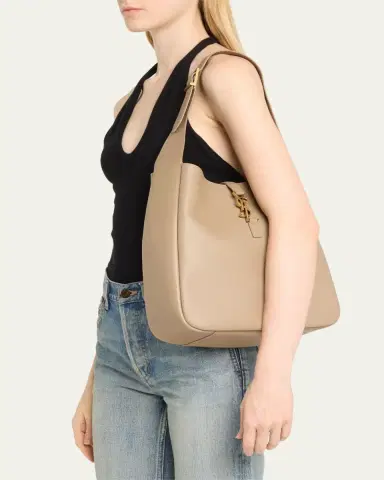 Saint Laurent Le 5 A 7 Large Shoulder Bucket Bag in Smooth Leather | Thumbnail 2 Saint Laurent Le 5 A 7 Large Shoulder Bucket Bag in Smooth Leather | Thumbnail 2