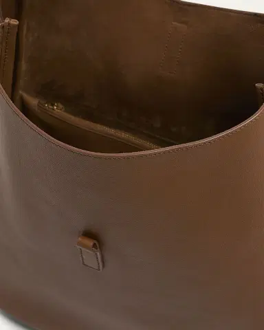 Saint Laurent Le 5 A 7 Large Shoulder Bucket Bag in Smooth Leather | Thumbnail 8 Saint Laurent Le 5 A 7 Large Shoulder Bucket Bag in Smooth Leather | Thumbnail 8