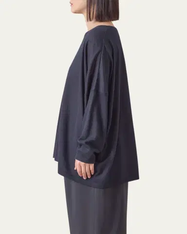 Eskandar Ultrafine Cashmere Wide Round-Neck Sweater (Mid Plus Length) | Thumbnail 4 Eskandar Ultrafine Cashmere Wide Round-Neck Sweater (Mid Plus Length) | Thumbnail 4
