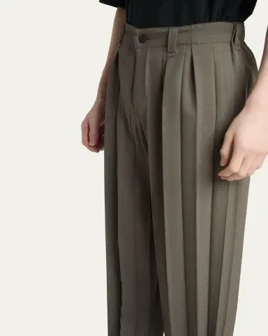 Homme Plissé Issey Miyake Men's Edge Ensemble Pleated Pants | Thumbnail 5 Homme Plissé Issey Miyake Men's Edge Ensemble Pleated Pants | Thumbnail 5