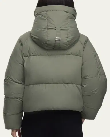 Canada Goose Chilliwack Down Hooded Puffer Jacket | Thumbnail 7 Canada Goose Chilliwack Down Hooded Puffer Jacket | Thumbnail 7