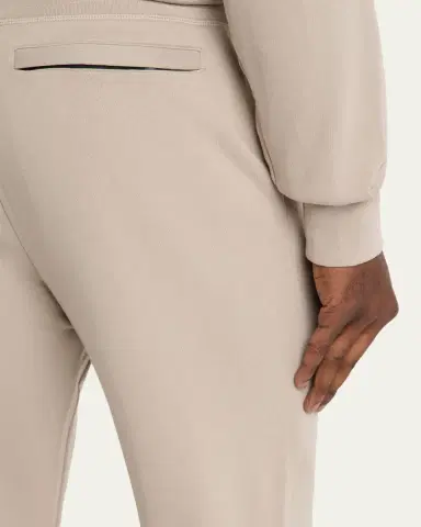 Canada Goose Men's Huron Logo-Patch Sweatpants | Thumbnail 9 Canada Goose Men's Huron Logo-Patch Sweatpants | Thumbnail 9