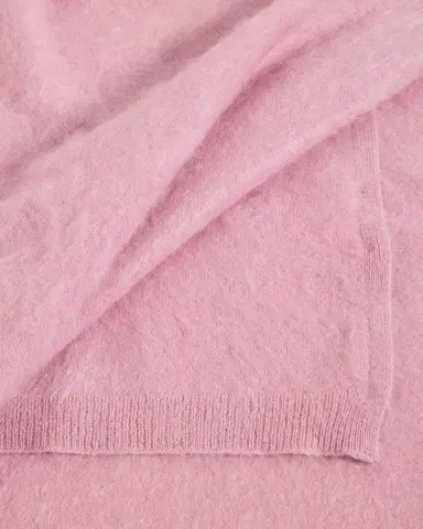 Lisa Yang Brushed Cashmere and Silk Scarf | Thumbnail 7 Lisa Yang Brushed Cashmere and Silk Scarf | Thumbnail 7