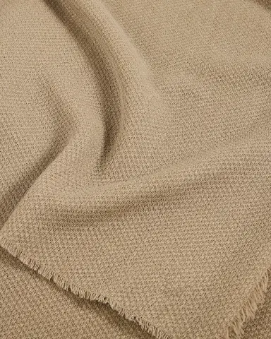 Alonpi Oversized Cashmere and Silk Blend Scarf | Thumbnail 4 Alonpi Oversized Cashmere and Silk Blend Scarf | Thumbnail 4