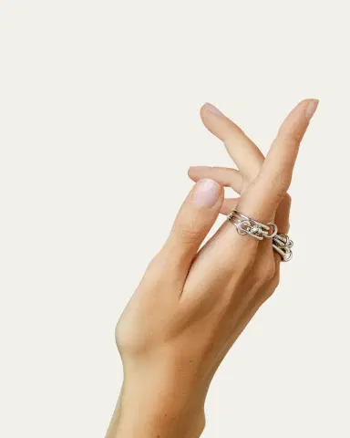 Spinelli Kilcollin Acacia Silver Three-Link Ring | Thumbnail 2 Spinelli Kilcollin Acacia Silver Three-Link Ring | Thumbnail 2