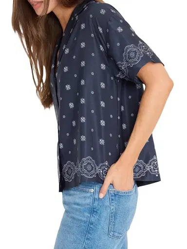 Good American Women's Camp Bandana Print Shirt - Bandana | Thumbnail 4 Good American Women's Camp Bandana Print Shirt - Bandana | Thumbnail 4