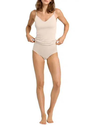 Hanro Women's Cotton Seamless Full Brief | Thumbnail 2 Hanro Women's Cotton Seamless Full Brief | Thumbnail 2