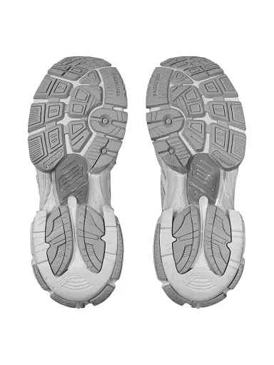 Balenciaga Men's Runner 2.0 Low-Top Sneakers - Grey Silver | Thumbnail 7 Balenciaga Men's Runner 2.0 Low-Top Sneakers - Grey Silver | Thumbnail 7