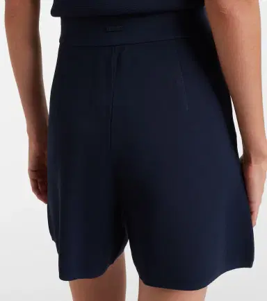 Max Mara Knitted crêpe shorts | Thumbnail 3 Max Mara Knitted crêpe shorts | Thumbnail 3