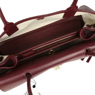 Chanel Chanel Small "Urban Essential" East West Shopping Tote Dark Burgundy Caviar Gold Hardware | Thumbnail 7 Chanel Chanel Small "Urban Essential" East West Shopping Tote Dark Burgundy Caviar Gold Hardware | Thumbnail 7