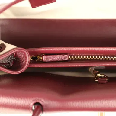 Chanel Chanel Small "Urban Essential" East West Shopping Tote Dark Burgundy Caviar Gold Hardware | Thumbnail 10 Chanel Chanel Small "Urban Essential" East West Shopping Tote Dark Burgundy Caviar Gold Hardware | Thumbnail 10