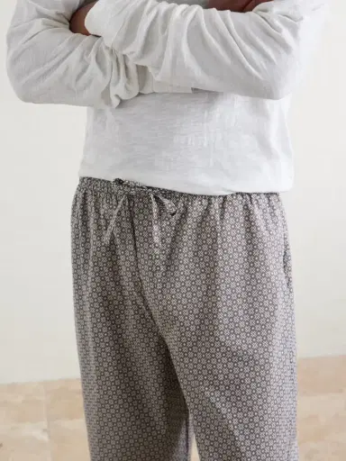 Derek Rose Ledbury 96 Printed Cotton-Poplin Pyjama Trousers - Men | Thumbnail 5 Derek Rose Ledbury 96 Printed Cotton-Poplin Pyjama Trousers - Men | Thumbnail 5