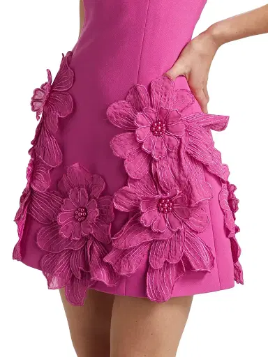 Elliatt Women's Janelle Floral Appliqué Minidress | Thumbnail 6 Elliatt Women's Janelle Floral Appliqué Minidress | Thumbnail 6