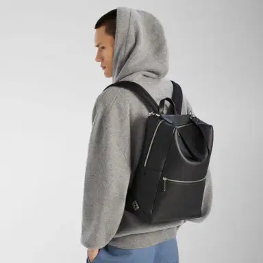 Fendi Lui backpack with a soft design, made of black | Thumbnail 2 Fendi Lui backpack with a soft design, made of black | Thumbnail 2