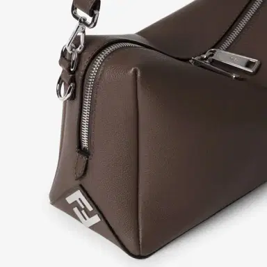Fendi Medium Lui bag with a soft design, made of chocolate | Thumbnail 6 Fendi Medium Lui bag with a soft design, made of chocolate | Thumbnail 6